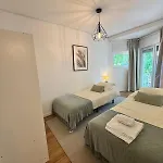 Mhouse Lease Walk To And Center Апартаменты